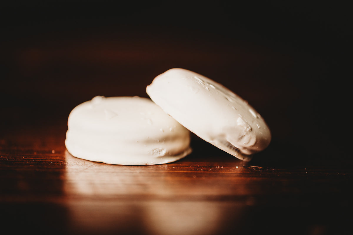 Yogurt Dipped Oreos